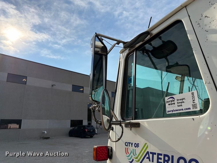 image for item FK3348 2009 Autocar Xpeditor refuse truck