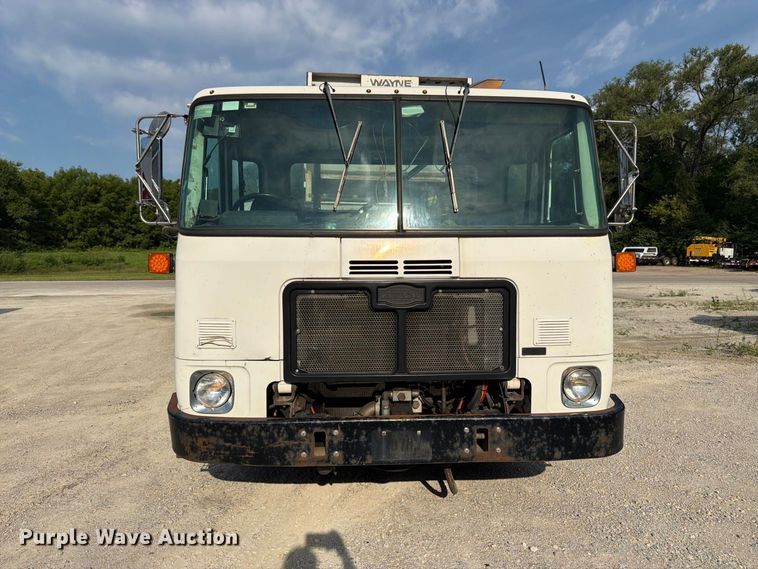 image for item FK3348 2009 Autocar Xpeditor refuse truck