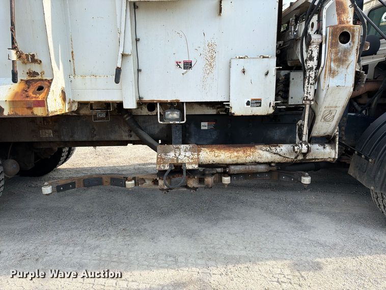 image for item FK3348 2009 Autocar Xpeditor refuse truck
