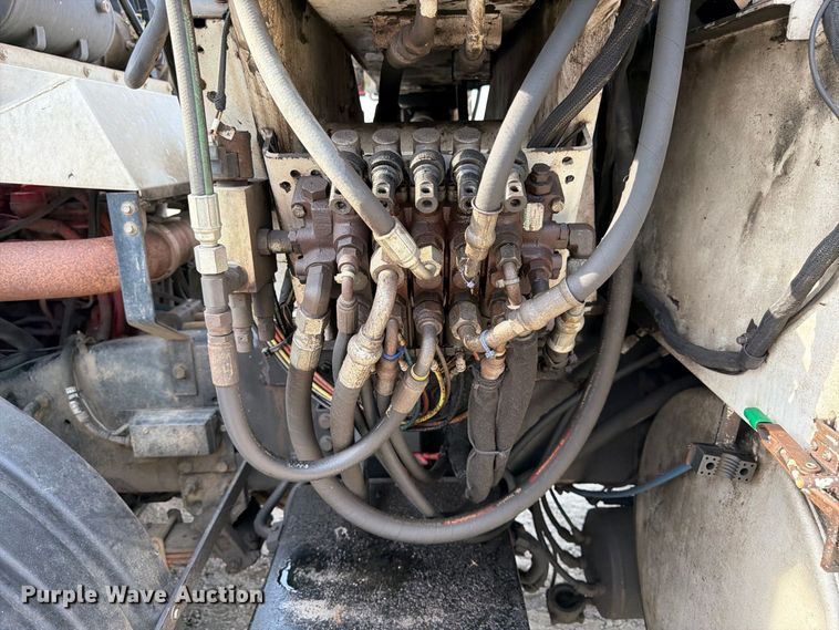 image for item FK3348 2009 Autocar Xpeditor refuse truck