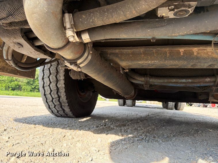 image for item FK3348 2009 Autocar Xpeditor refuse truck