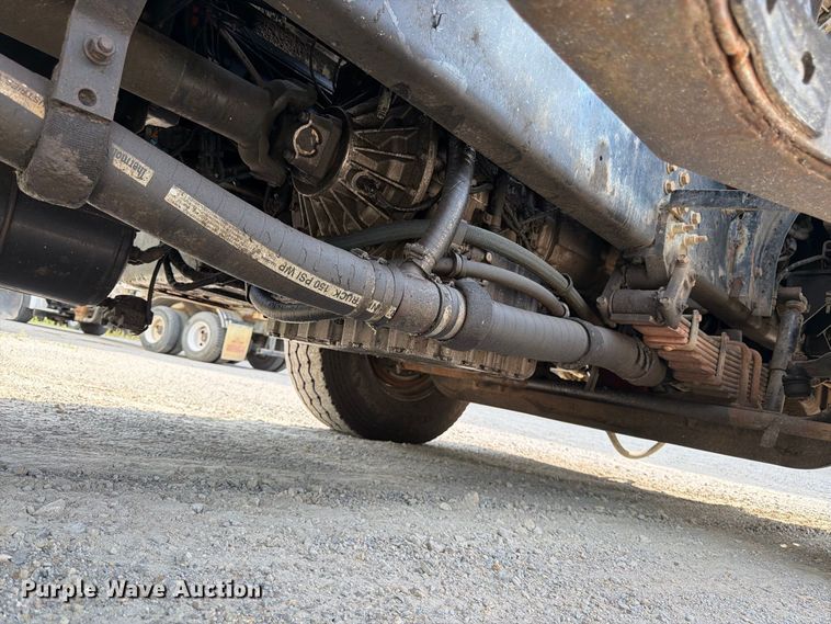 image for item FK3348 2009 Autocar Xpeditor refuse truck