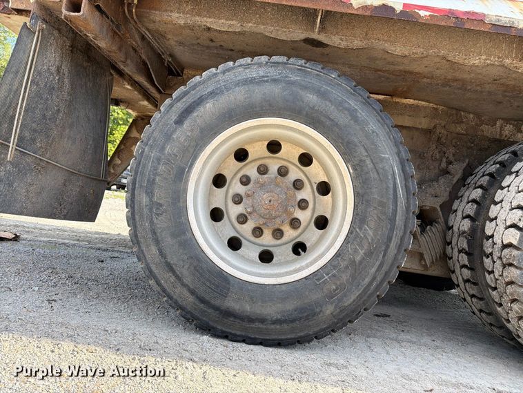 image for item FK3348 2009 Autocar Xpeditor refuse truck