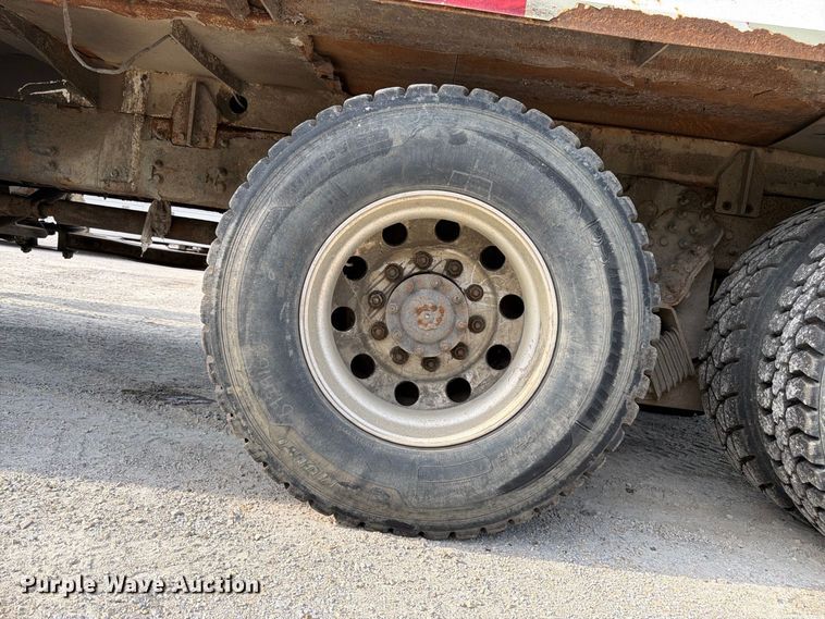 image for item FK3348 2009 Autocar Xpeditor refuse truck