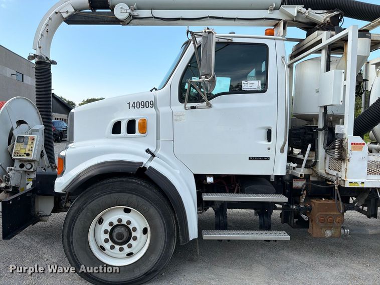 image for item FK3350 2009 Sterling L7500 sewer jetter truck