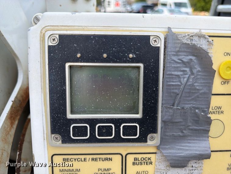 image for item FK3350 2009 Sterling L7500 sewer jetter truck