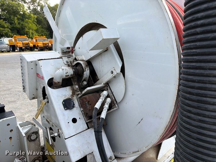image for item FK3350 2009 Sterling L7500 sewer jetter truck