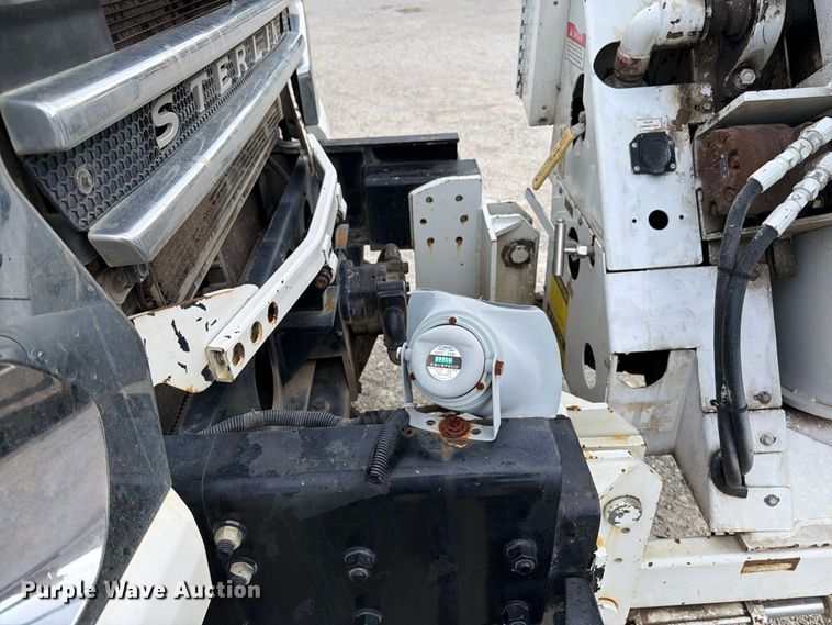 image for item FK3350 2009 Sterling L7500 sewer jetter truck