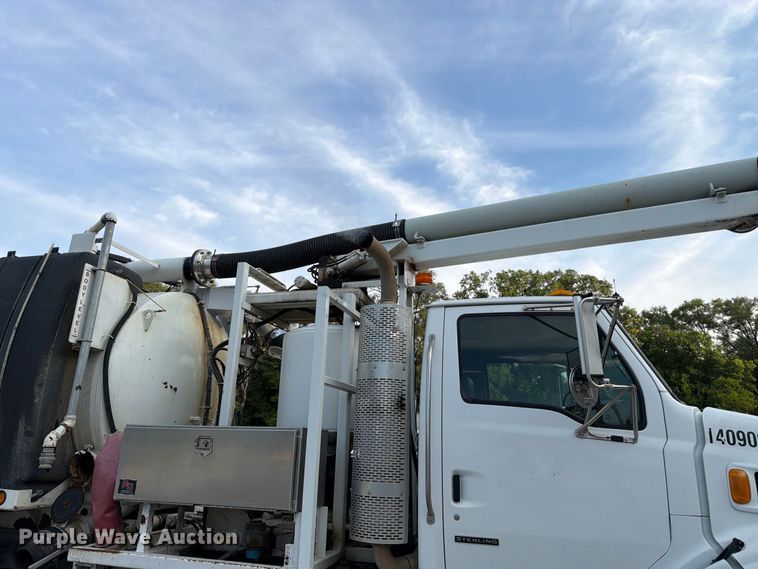 image for item FK3350 2009 Sterling L7500 sewer jetter truck