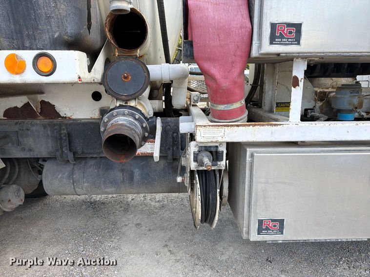 image for item FK3350 2009 Sterling L7500 sewer jetter truck