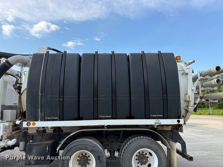 image for item FK3350 2009 Sterling L7500 sewer jetter truck