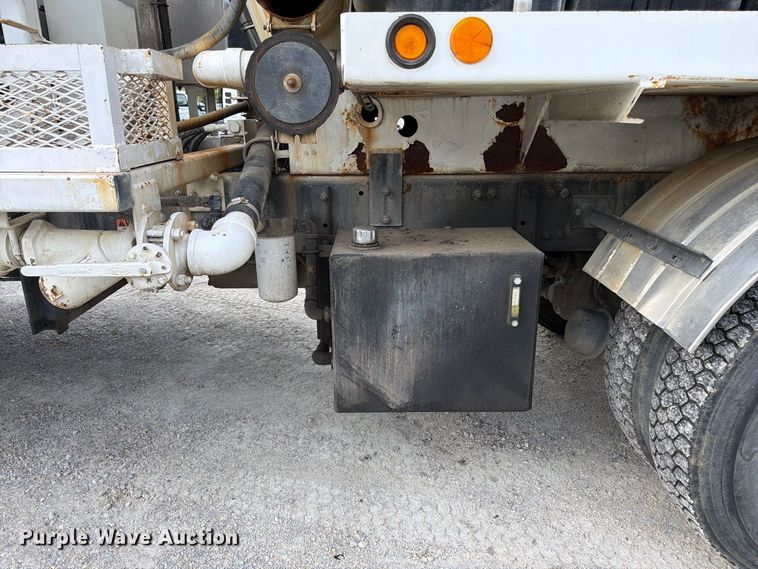 image for item FK3350 2009 Sterling L7500 sewer jetter truck