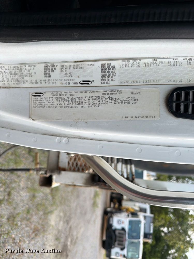 image for item FK3350 2009 Sterling L7500 sewer jetter truck