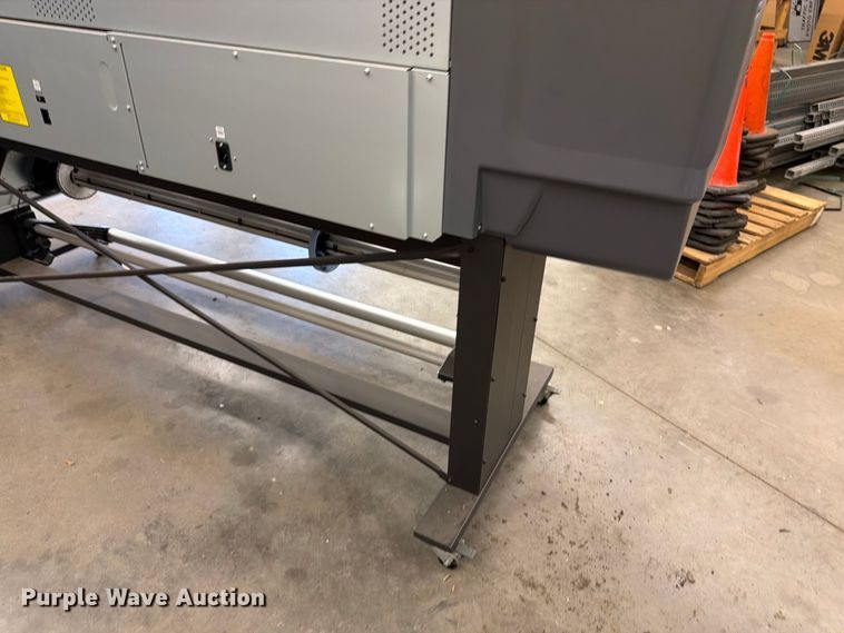 image for item FK3351 HP V8L39A large format printer