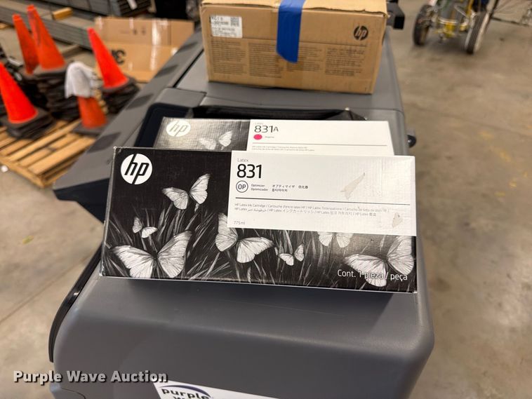 image for item FK3351 HP V8L39A large format printer