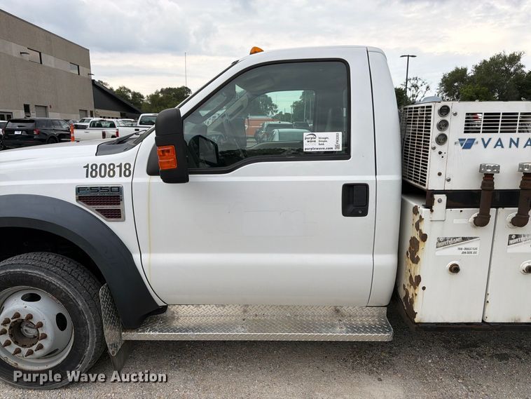 image for item FK3353 2008 Ford F550 utility / service truck