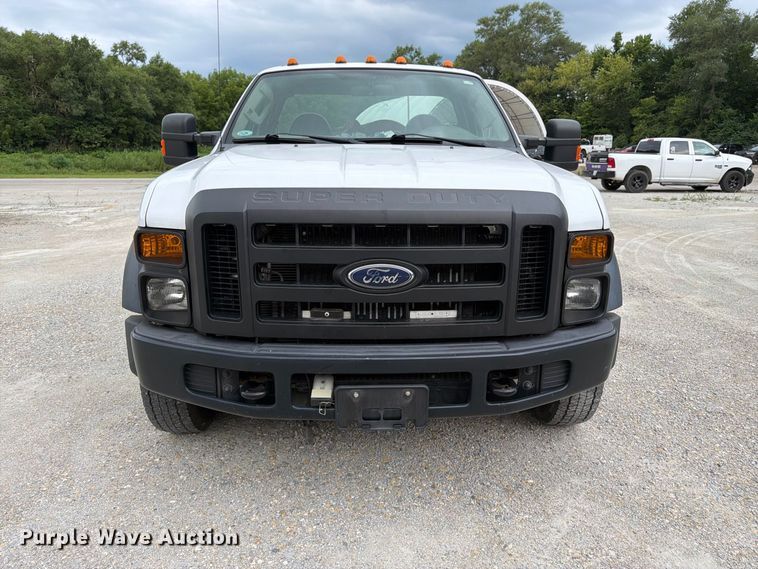 image for item FK3353 2008 Ford F550 utility / service truck