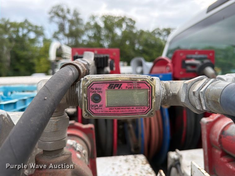 image for item FK3353 2008 Ford F550 utility / service truck