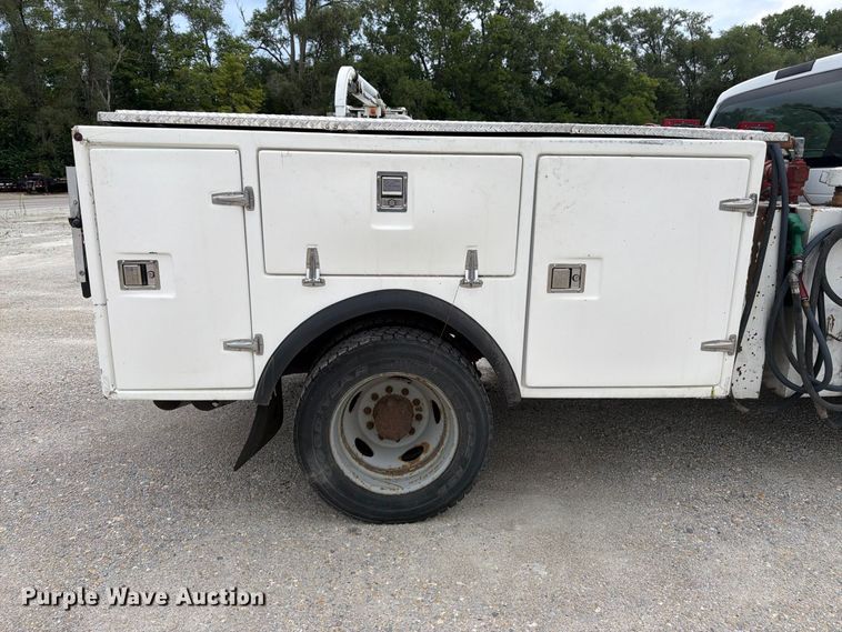 image for item FK3353 2008 Ford F550 utility / service truck