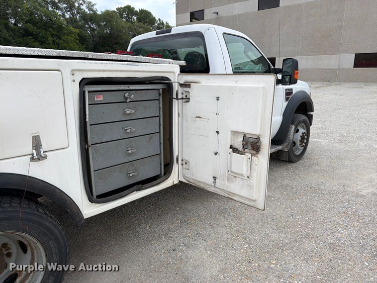 image for item FK3353 2008 Ford F550 utility / service truck