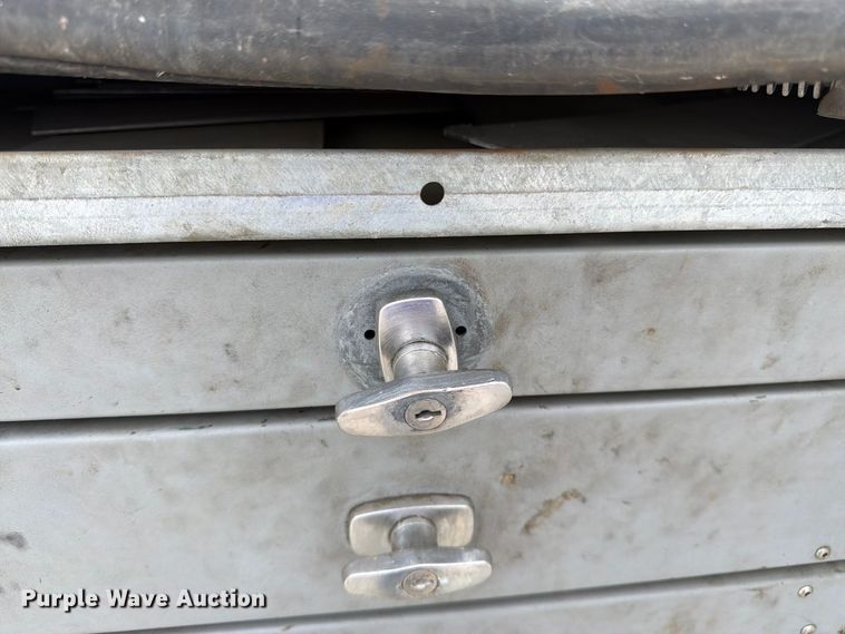 image for item FK3353 2008 Ford F550 utility / service truck