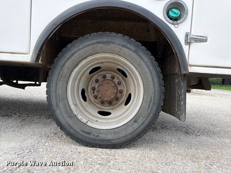 image for item FK3353 2008 Ford F550 utility / service truck