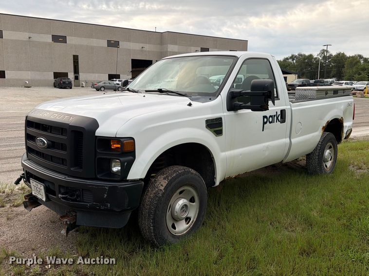 2010 Ford F250 Super Duty pickup truck