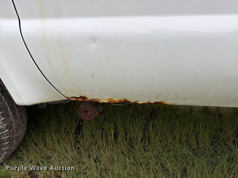 image for item FK3354 2010 Ford F250 Super Duty pickup truck