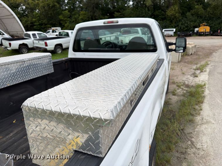 image for item FK3354 2010 Ford F250 Super Duty pickup truck