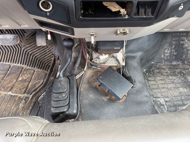 image for item FK3354 2010 Ford F250 Super Duty pickup truck