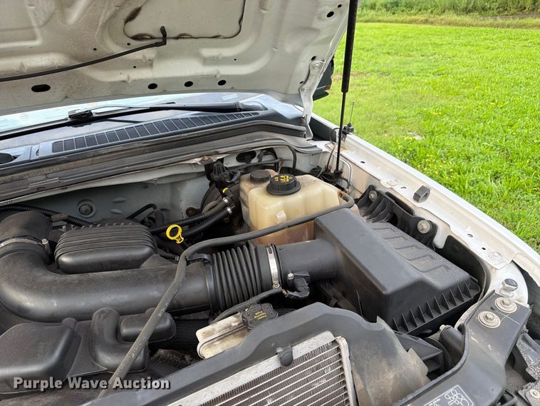 image for item FK3354 2010 Ford F250 Super Duty pickup truck