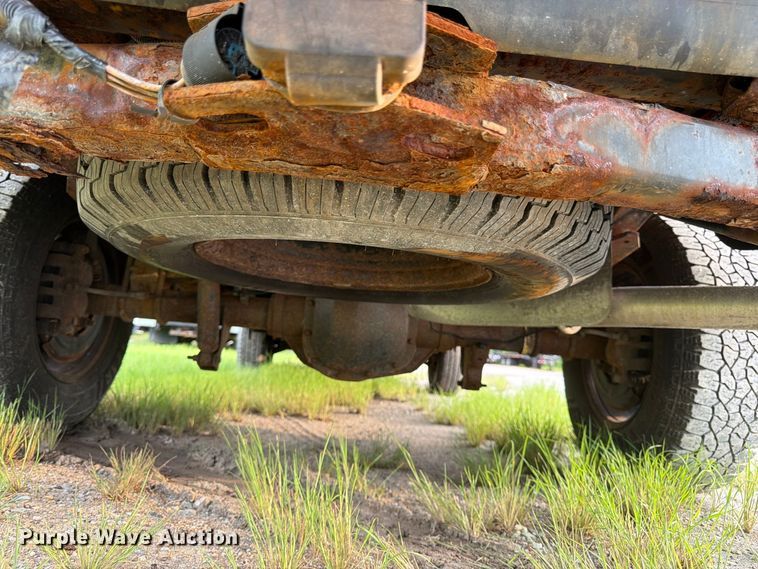 image for item FK3354 2010 Ford F250 Super Duty pickup truck