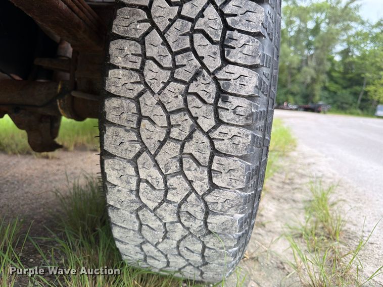 image for item FK3354 2010 Ford F250 Super Duty pickup truck