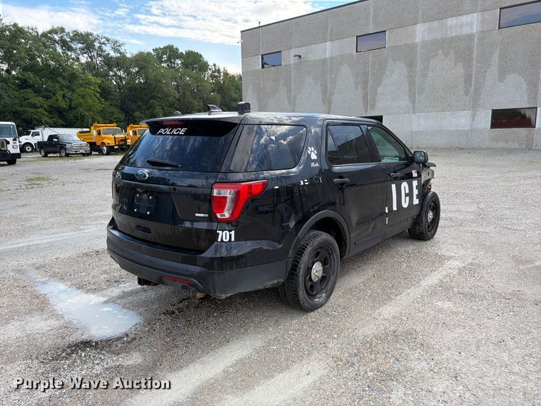 image for item FK3355 2017 Ford Explorer Police Interceptor SUV