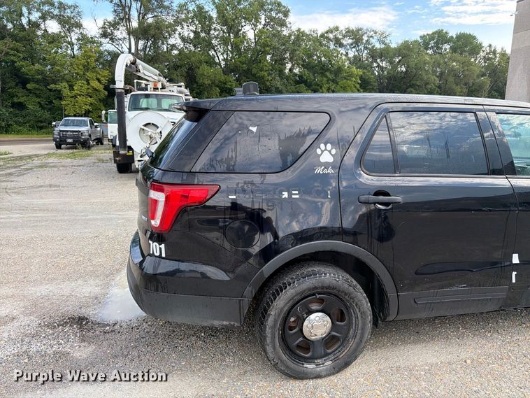 image for item FK3355 2017 Ford Explorer Police Interceptor SUV