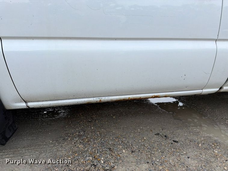 image for item FK3356 2004 Chevrolet Silverado 1500 pickup truck