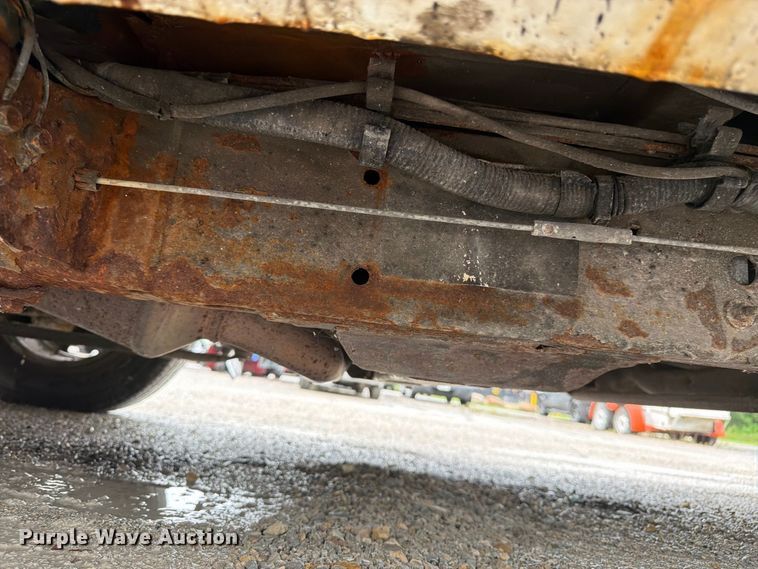 image for item FK3356 2004 Chevrolet Silverado 1500 pickup truck