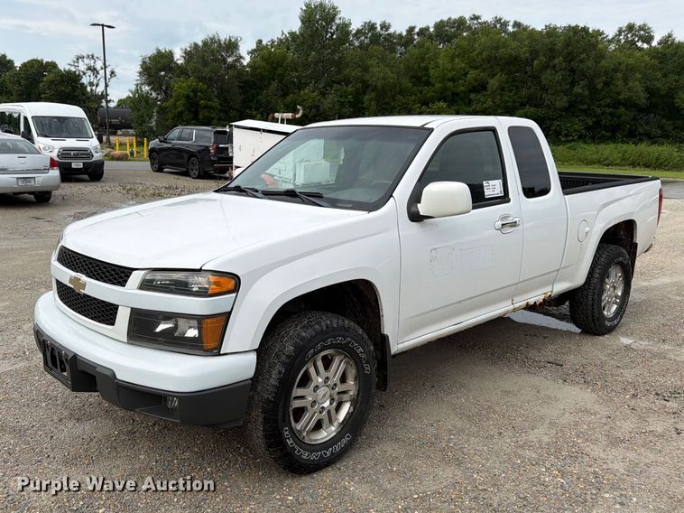 2011 Chevrolet Colorado Ext. Cab pickup truck