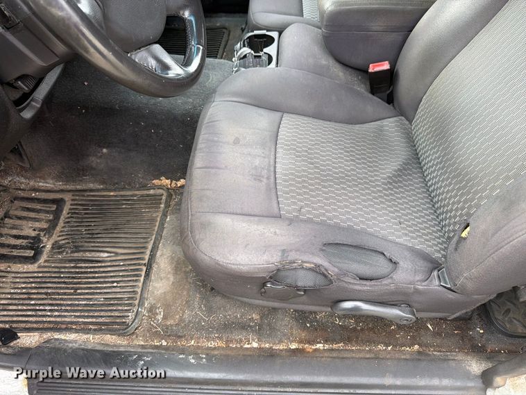 image for item FK3357 2011 Chevrolet Colorado Ext. Cab pickup truck