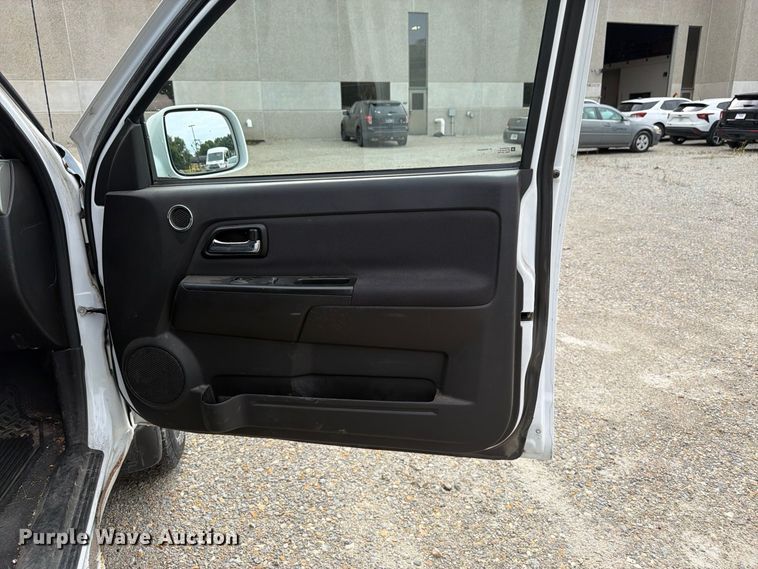 image for item FK3357 2011 Chevrolet Colorado Ext. Cab pickup truck