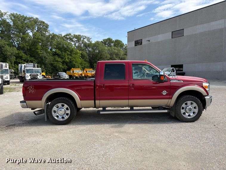 image for item FK3361 2013 Ford F250 Super Duty Crew Cab pickup truck