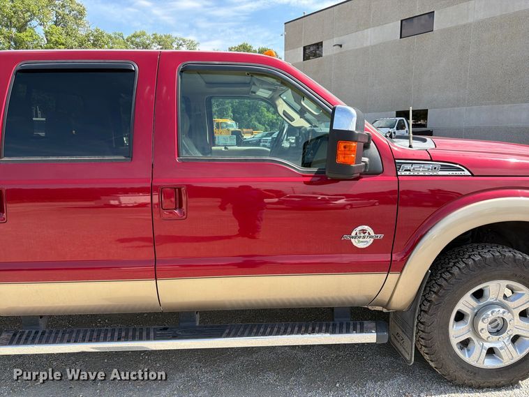 image for item FK3361 2013 Ford F250 Super Duty Crew Cab pickup truck