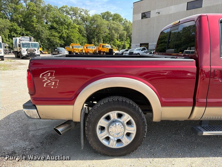 image for item FK3361 2013 Ford F250 Super Duty Crew Cab pickup truck
