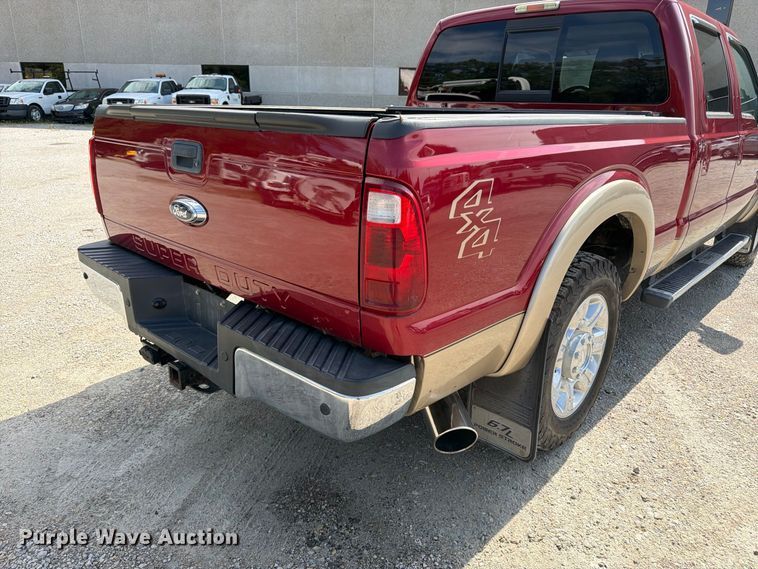 image for item FK3361 2013 Ford F250 Super Duty Crew Cab pickup truck