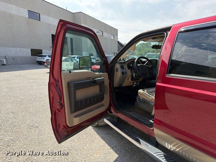 image for item FK3361 2013 Ford F250 Super Duty Crew Cab pickup truck