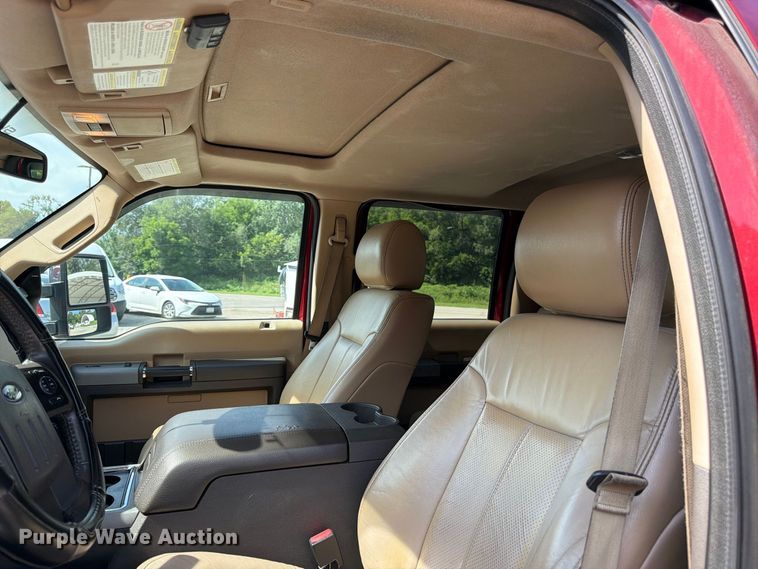 image for item FK3361 2013 Ford F250 Super Duty Crew Cab pickup truck