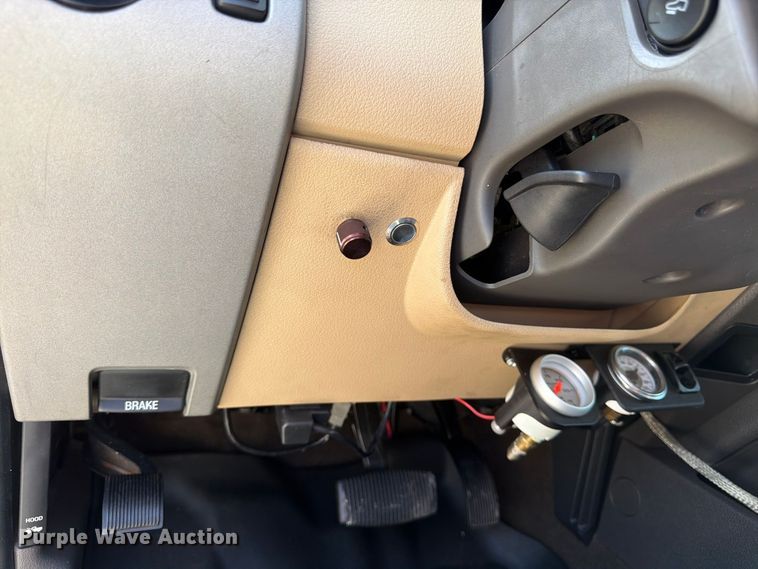 image for item FK3361 2013 Ford F250 Super Duty Crew Cab pickup truck
