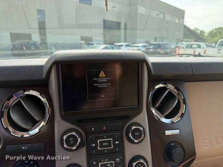 image for item FK3361 2013 Ford F250 Super Duty Crew Cab pickup truck