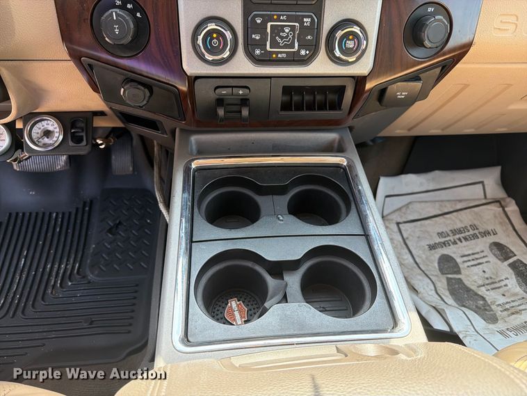 image for item FK3361 2013 Ford F250 Super Duty Crew Cab pickup truck