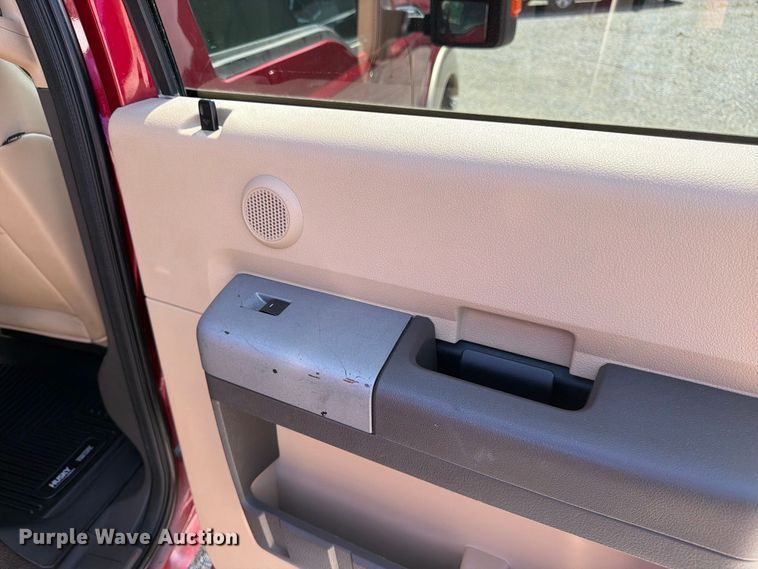 image for item FK3361 2013 Ford F250 Super Duty Crew Cab pickup truck